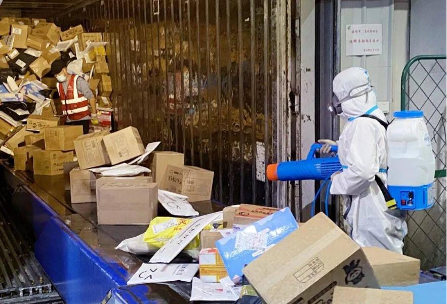 还敢网上购物吗,还能网购吗快递有风险