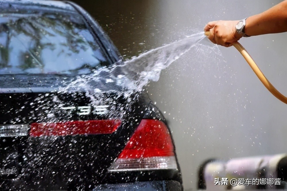去洗车店洗车要注意什么,去洗车店洗车需要注意什么事项