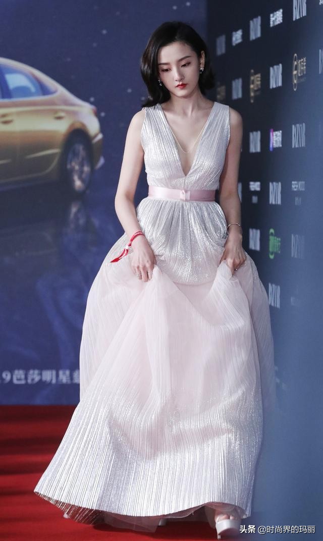 宋祖儿美貌,宋祖儿时尚美少女