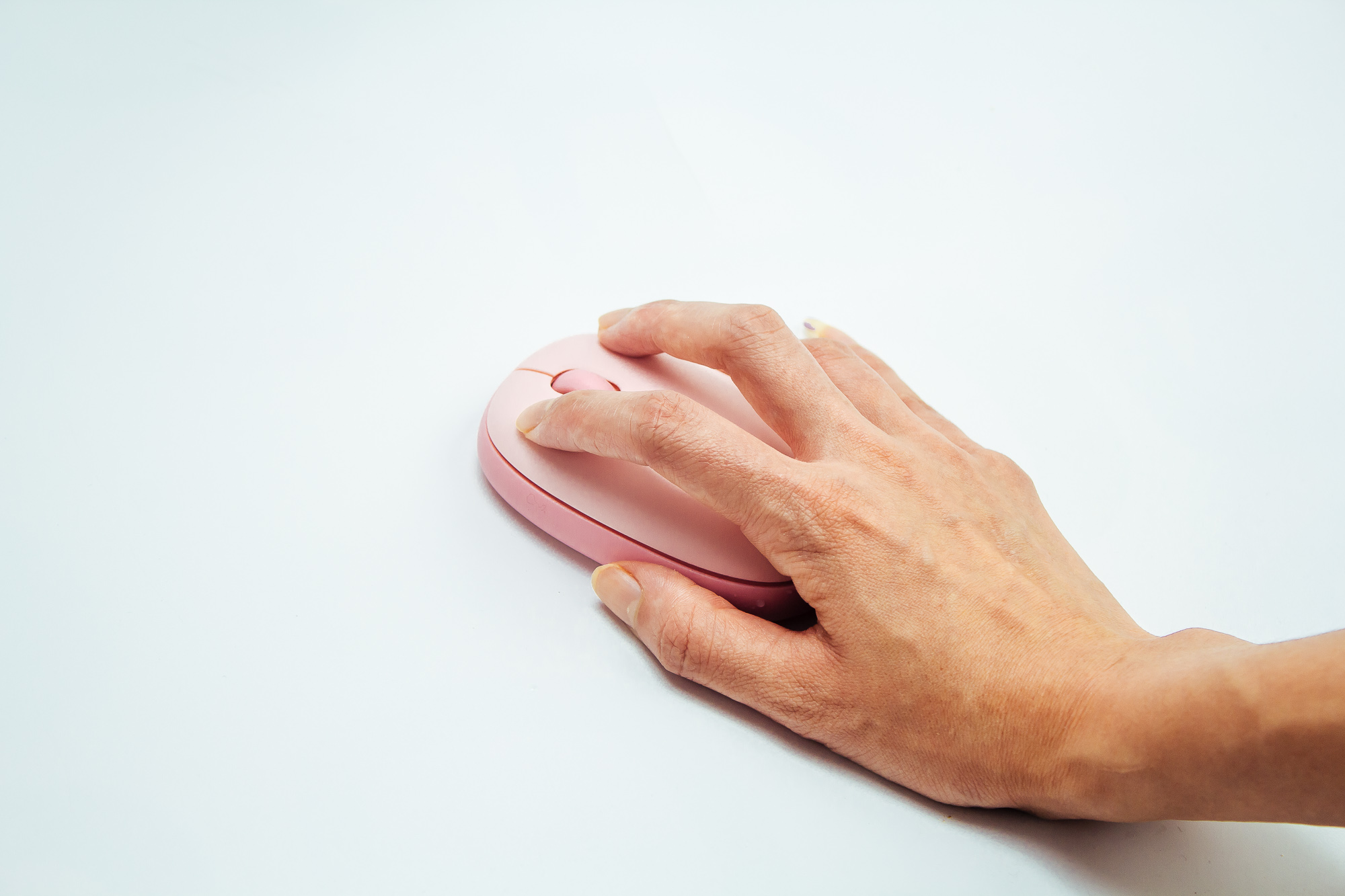 雷柏m650鼠标测评,雷柏m650鼠标和雷柏m600鼠标哪个好