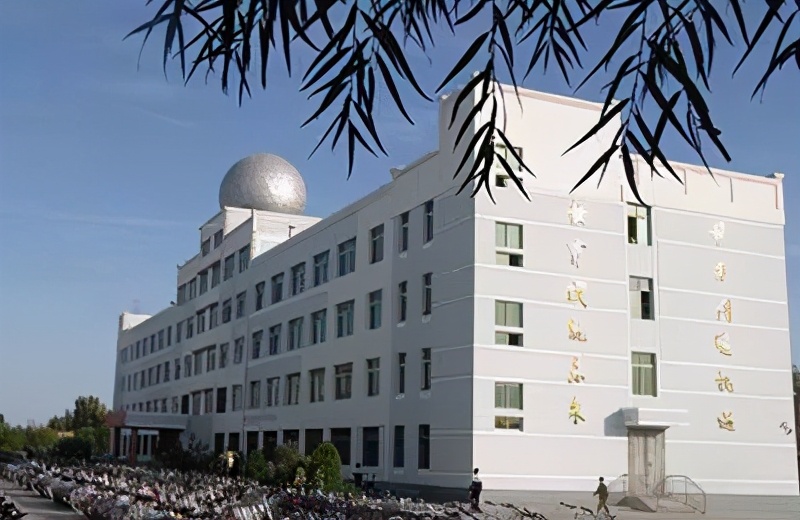 哈密市区是怎样的,哈密地区是哪