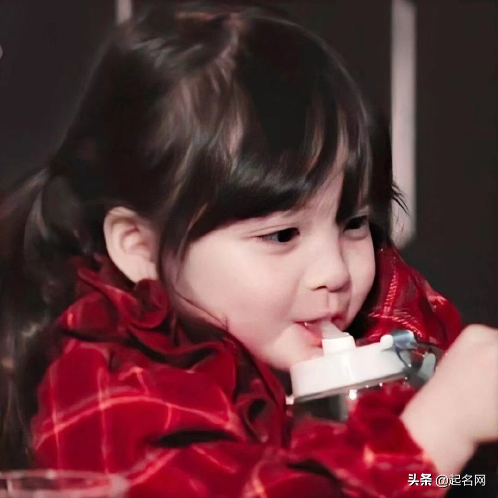 给腊月宝宝起名字,宝宝有诗意涵养的名字