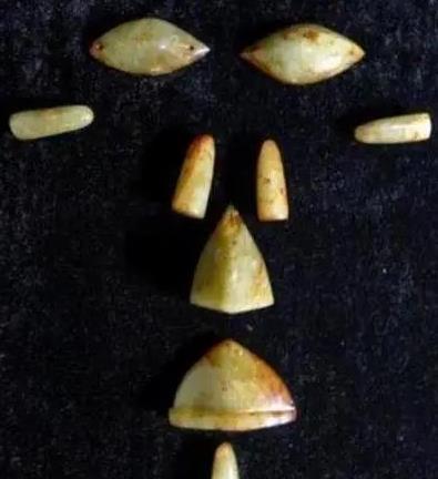 古代嫔妃下葬为何要堵住九窍,古代妃子下葬为何要堵住九窍