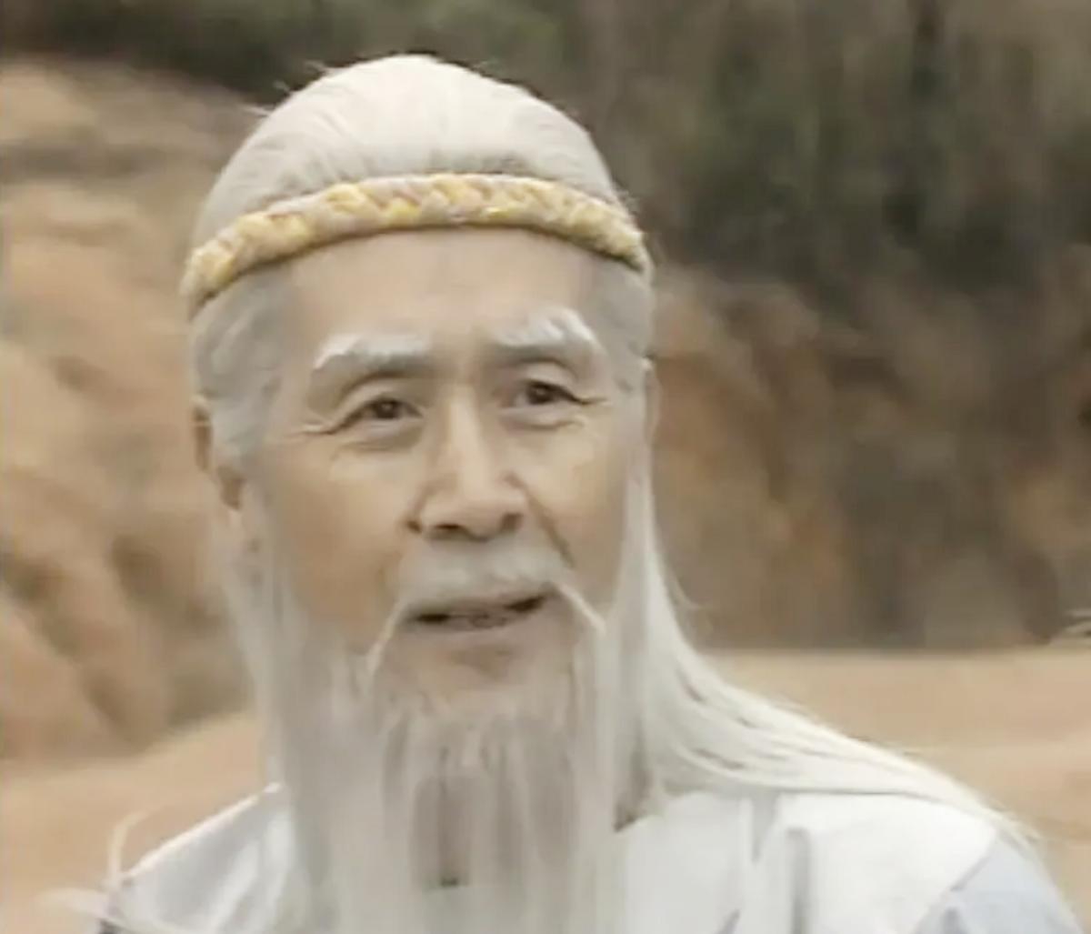 几版封神榜里的姜子牙都是谁演的,27年前的封神榜姜子牙是谁扮演