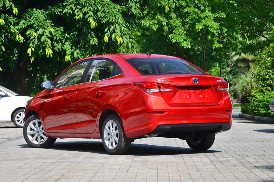 4万至5万新车长安悦翔,新款长安悦翔值得入手吗