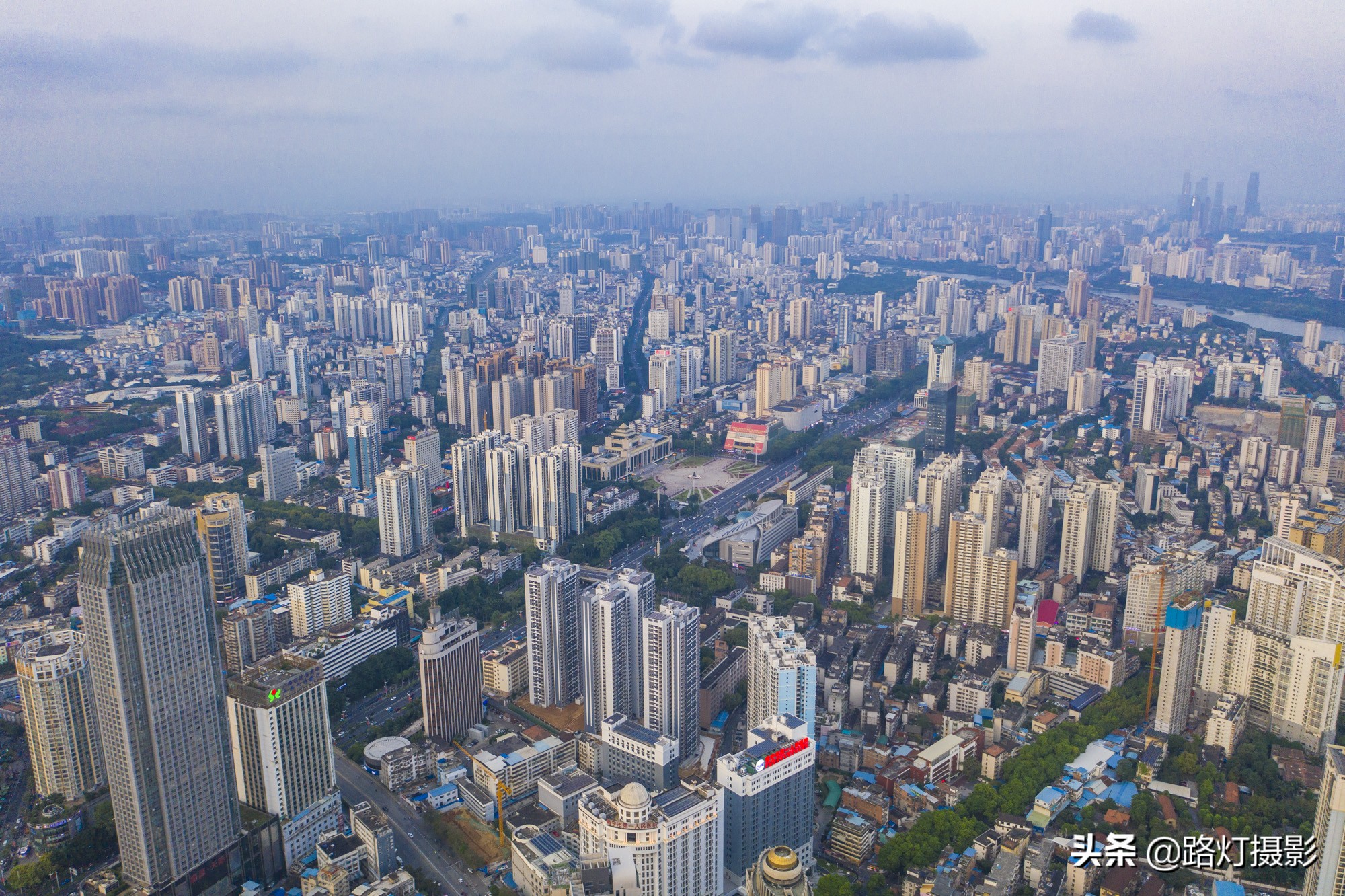 沿海地区富的原因,沿海富裕的省份