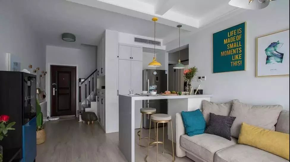 实用的吧台设计,设计感实用性比较强的吧台