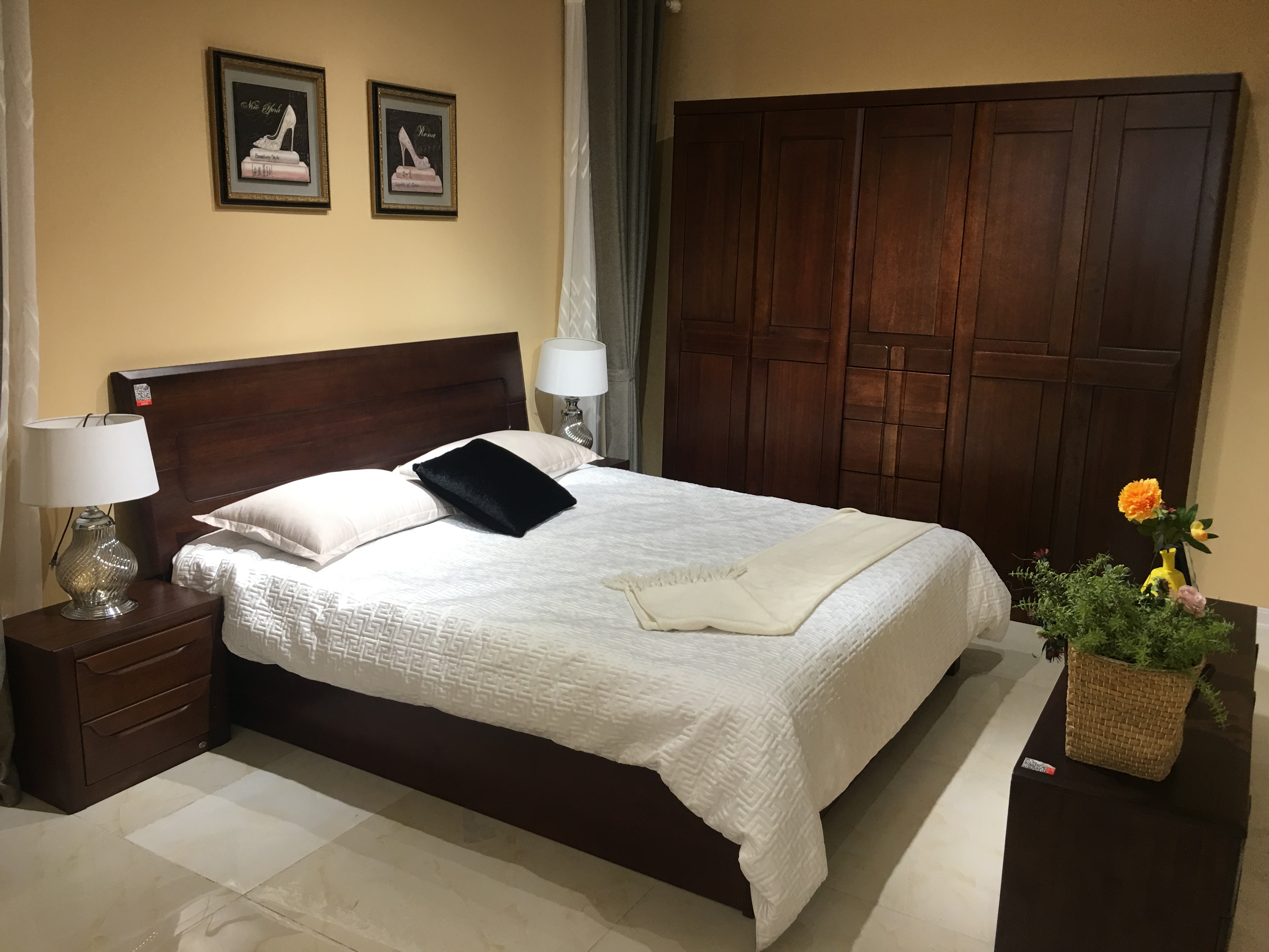 水曲柳实木家具如何养护,常用实木家具水曲柳