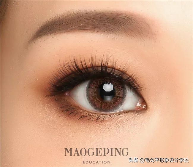 眼妆小技巧让你画出适合你的眼妆,眼妆教程手把手教你画眼妆
