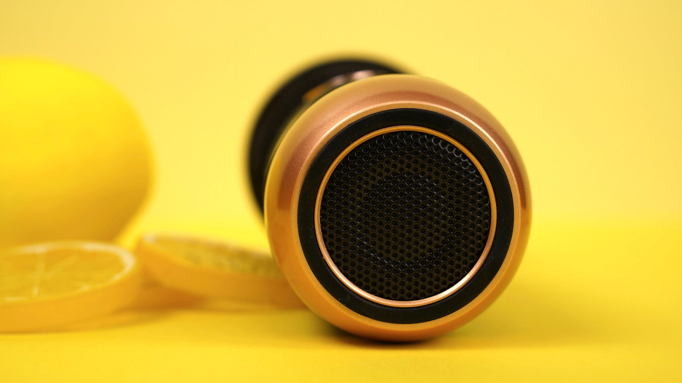 精灵麦克风q3怎么用嗨唱模式,唱吧精灵话筒q3直播唱歌评测