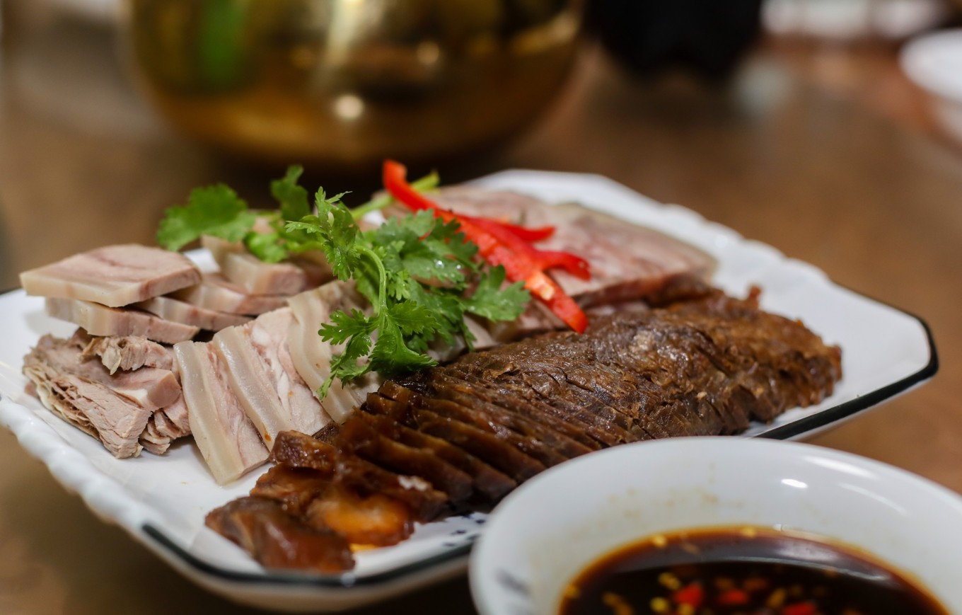 桐庐山湾湾漂流门票多少,桐庐山湾湾漂流景区在什么地方