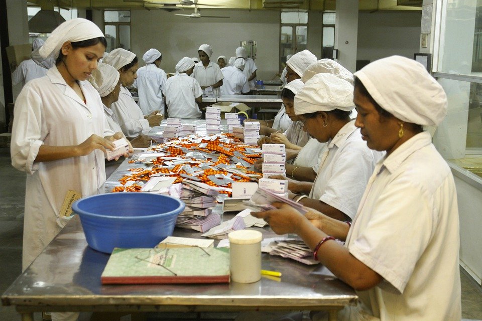 欧美新药一上市，印度便有仿制药，中国为何不复制印度制药模式？