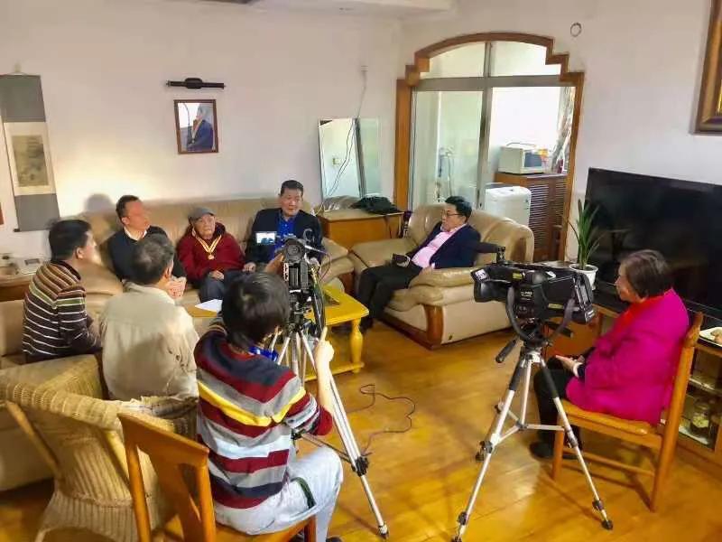 教育之光2,教育之光照亮前行之路