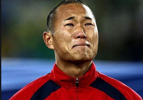 世界杯“一哭成名”的朝鲜国脚，迎娶肤白貌美空姐，如今只想造人