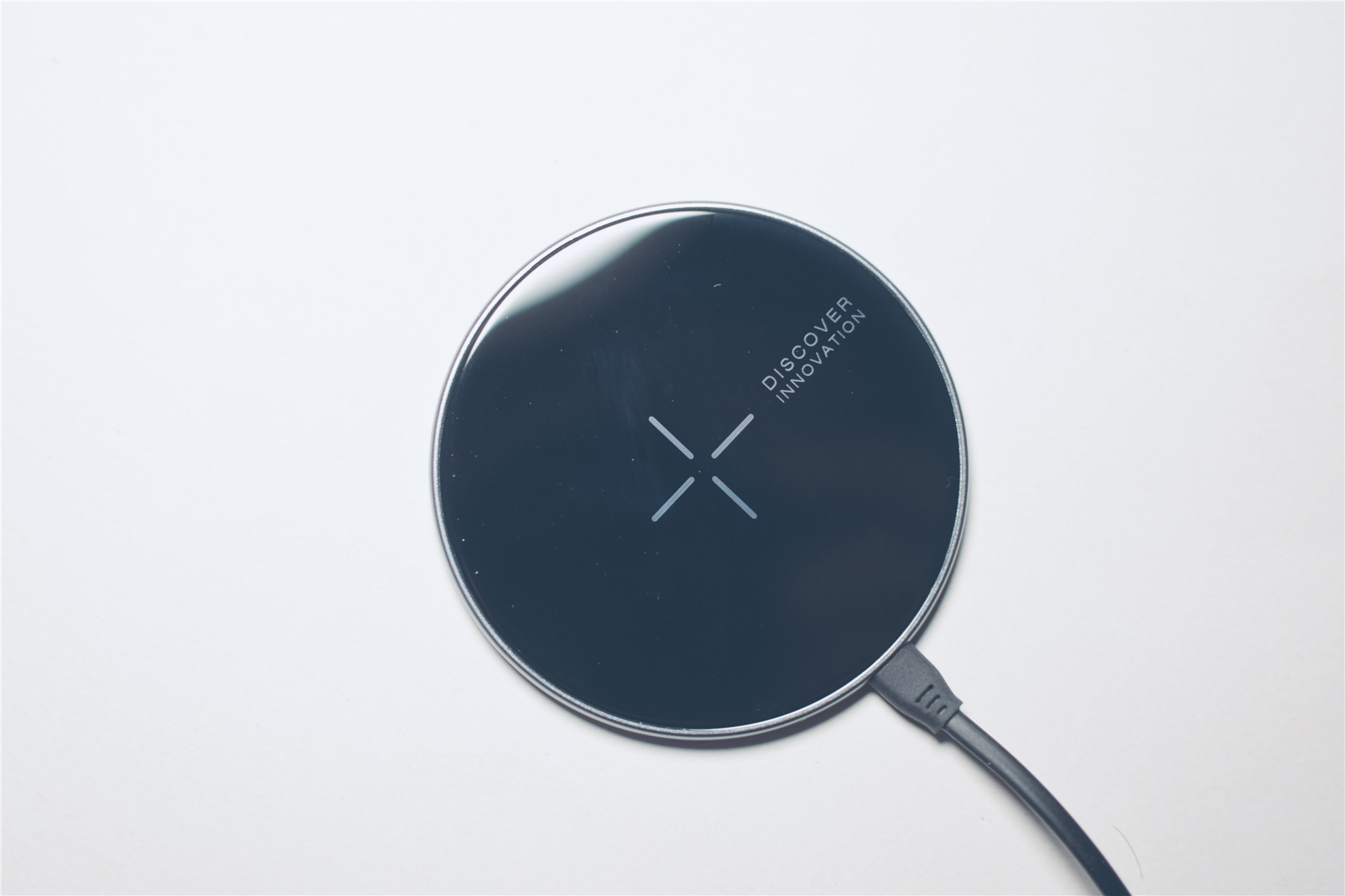 iphone12pro带壳无线充,iphone12保护壳磁吸