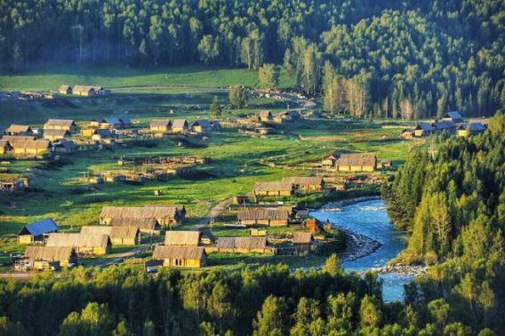 新疆8晚7天游路线推荐,环游北疆旅行团