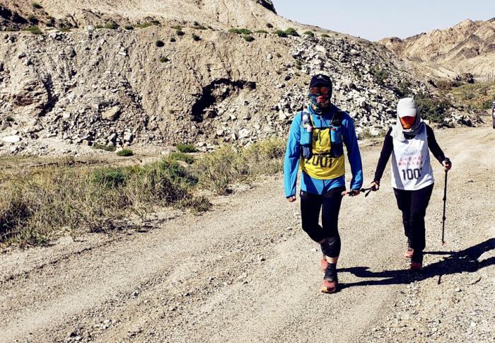 淮南朝阳医院18名医生，两天一夜暴走56公里，平庸的生活中拥抱你