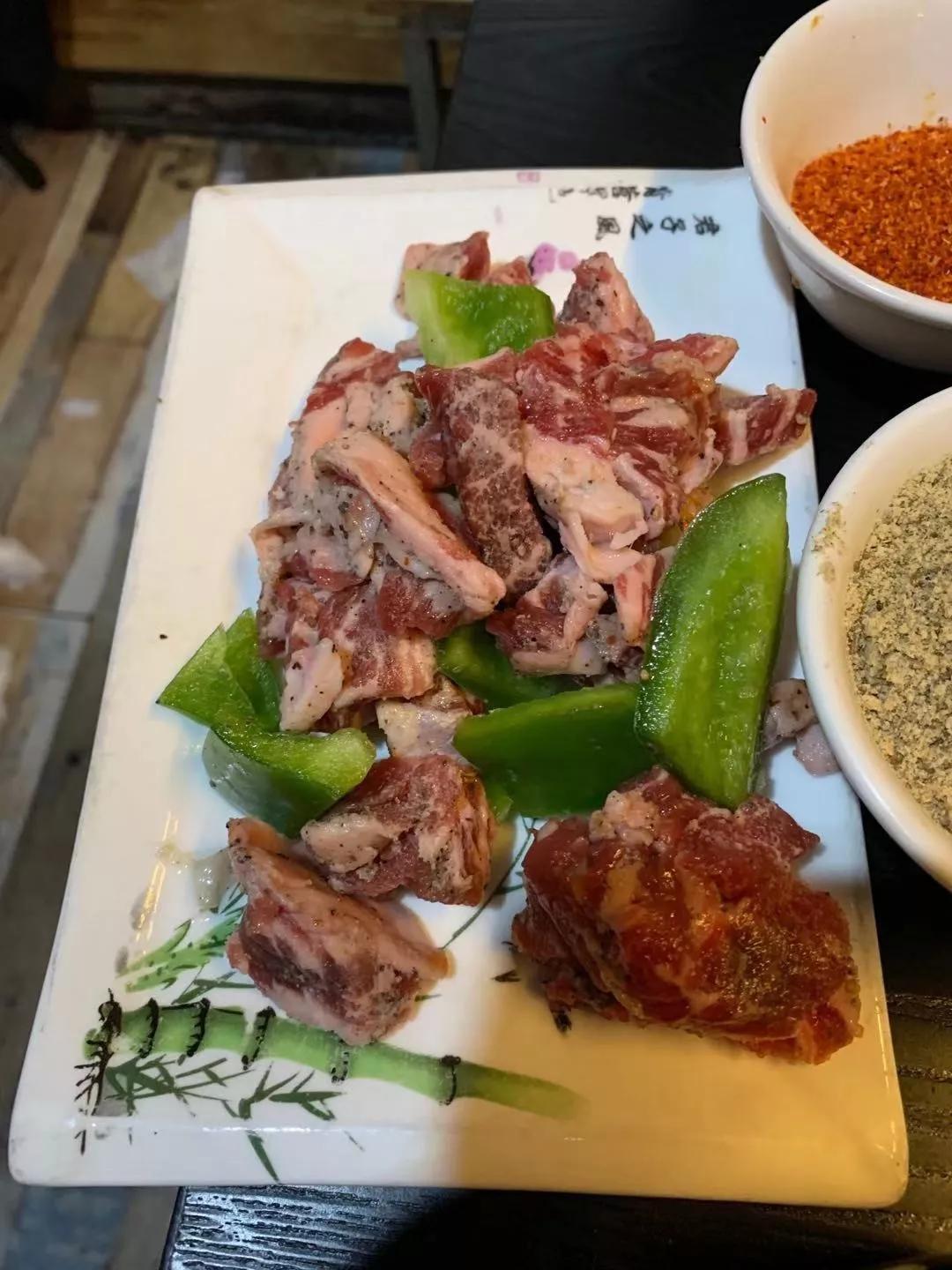 金大叔石锅烤肉怎样,金大叔烤肉推荐