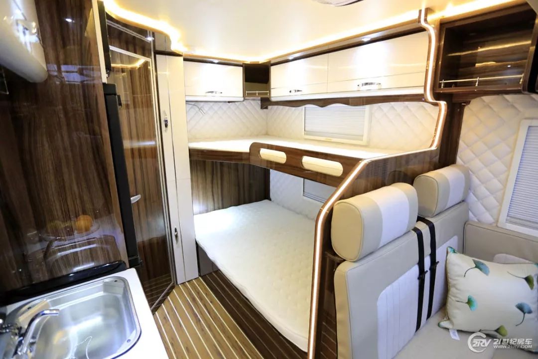 不超过50万的越野房车,不到40万的豪华大型房车