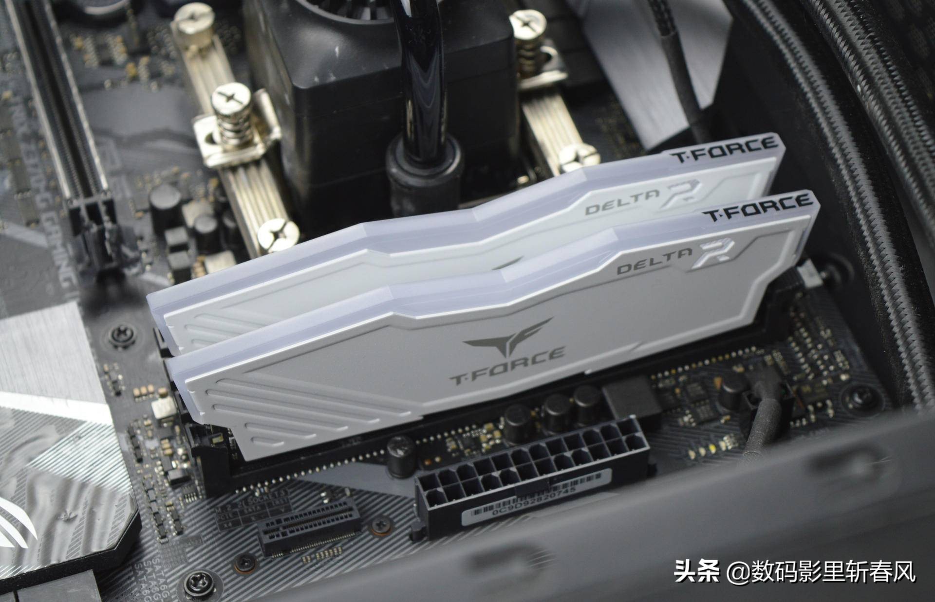 十铨deltaddr4,十铨ddr4gamingdeltargb