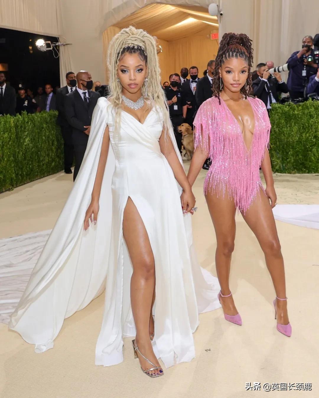 卡戴珊化身摄魂怪、碧梨赛白雪公主...今年METGALA妖魔鬼怪再出洞