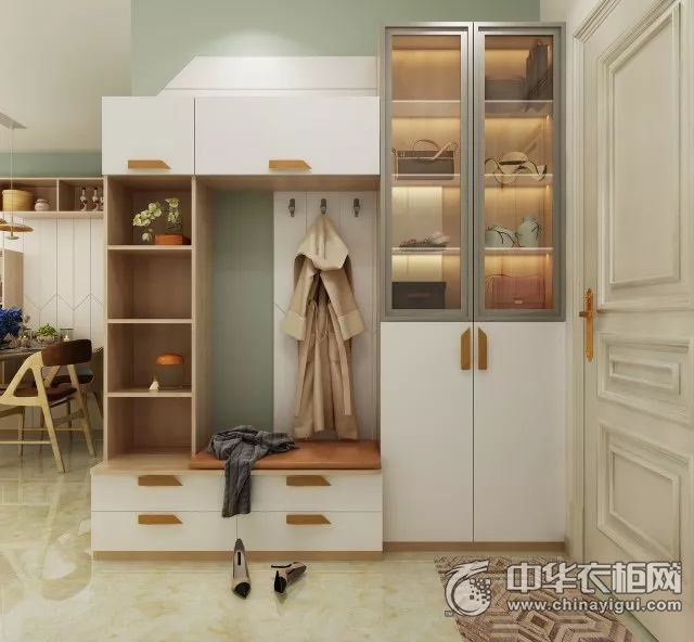 索菲亚经销商能赚多少钱,索菲亚一季度亏损多少