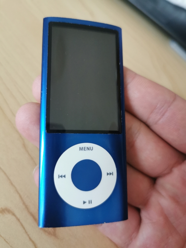 11年前的iPod*放播**器：nano5