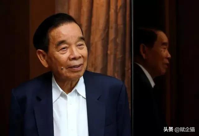 香港珠宝大王郑裕彤,从打工仔到5000亿巨富