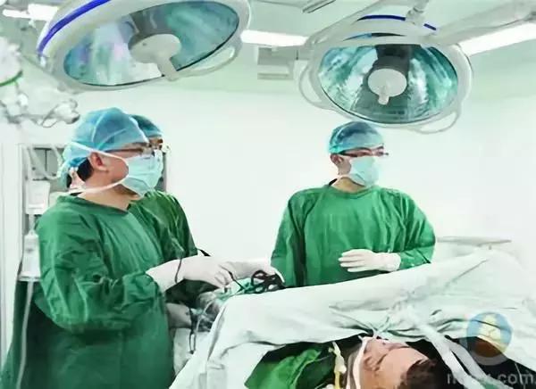 复杂肛瘘是什么原因引起的,肛瘘痛苦