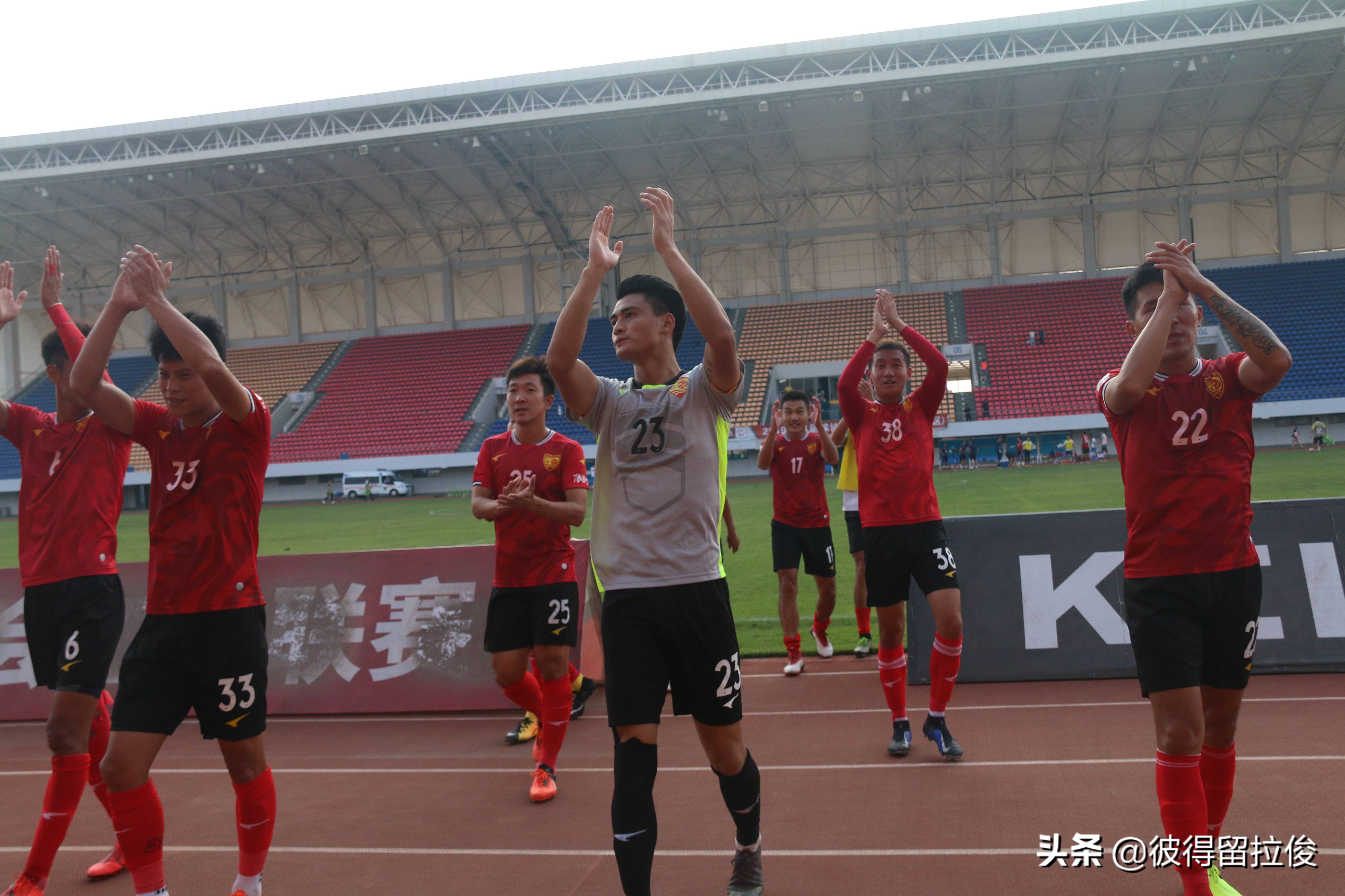 24骞翠腑鐢查潚宀涚孩鐙浣涘北姣斿垎,20-21璧涘闈掑矝绾㈢嫯