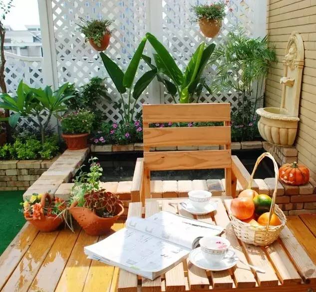 防腐木阳台注意什么,防腐木阳台可以用水泥抹平吗