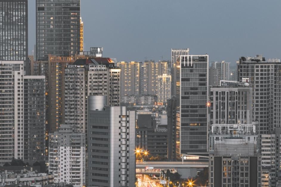 武汉为什么建设这么多高楼,大城市武汉