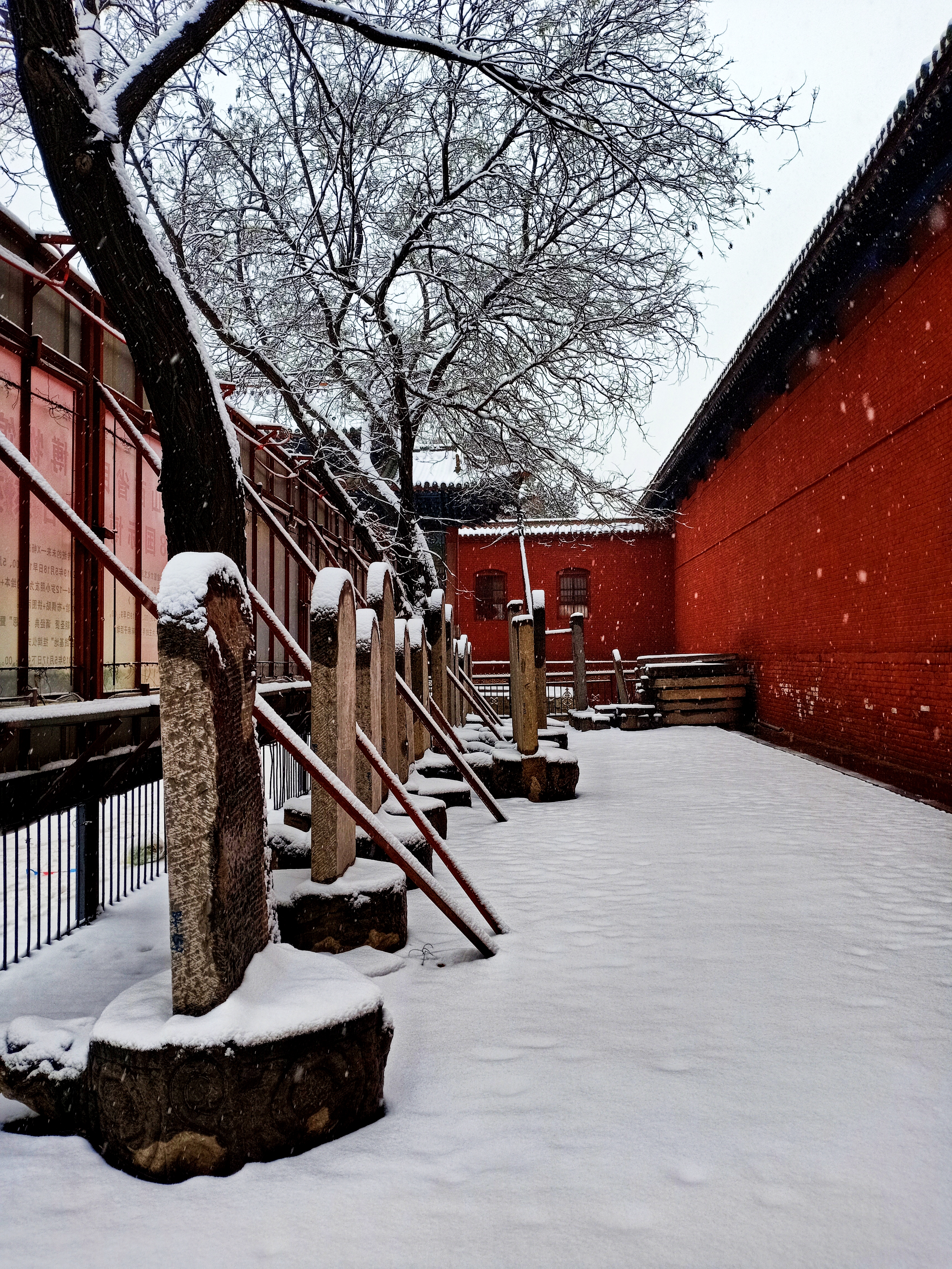 晚清中兴名臣张之洞,中兴名臣曾国藩和晚清权臣李鸿章