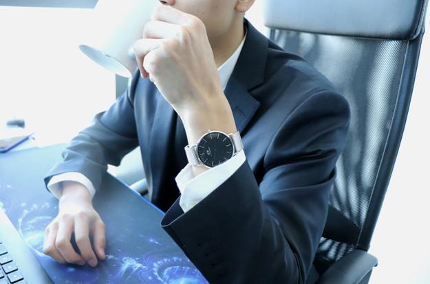 小米西装又火了？意大利面料AI定制售1989网友：神操作