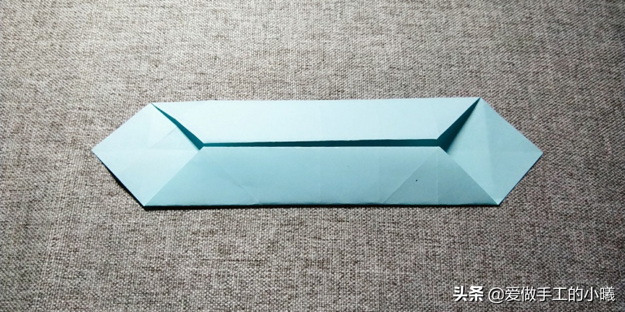 稻草鱼姐姐手工爱心收纳盒,爱心形的收纳盒带折叠盖子