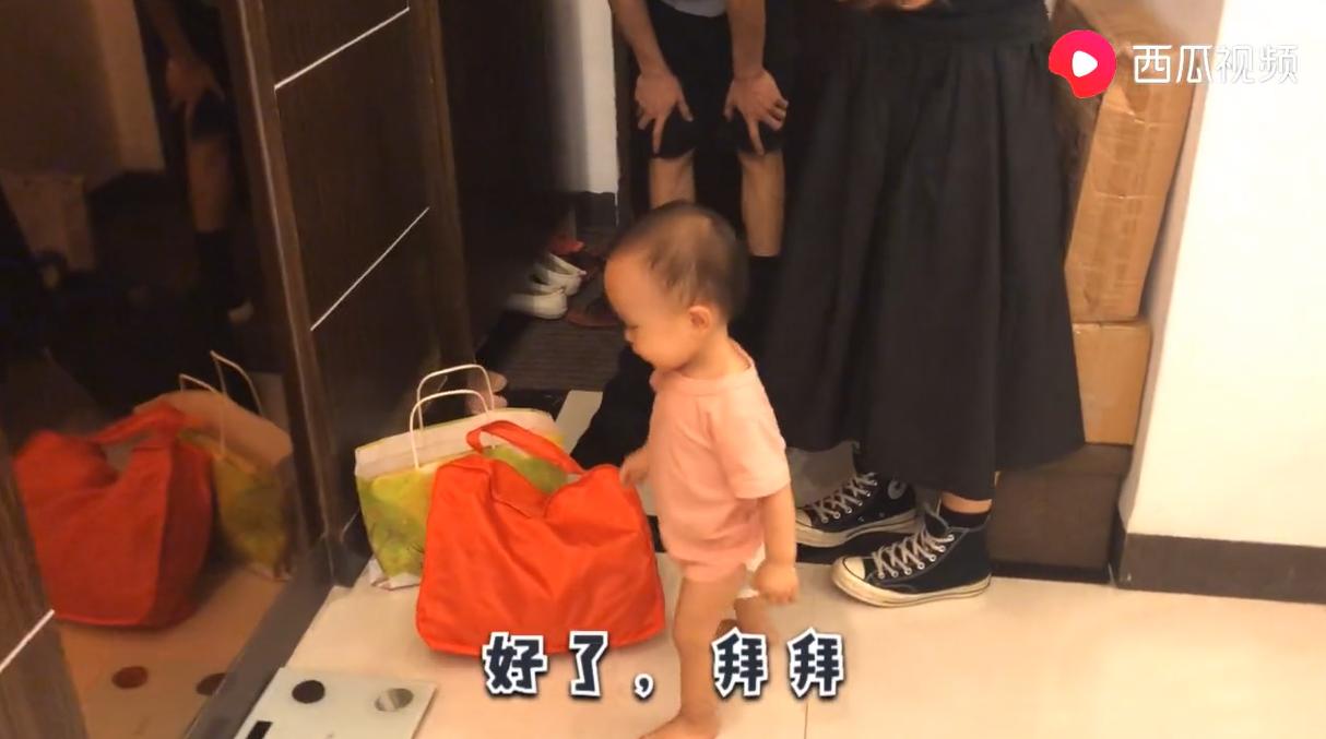 妈妈一离开就哭怎么办,怎样解决妈妈对孩子的分离焦虑