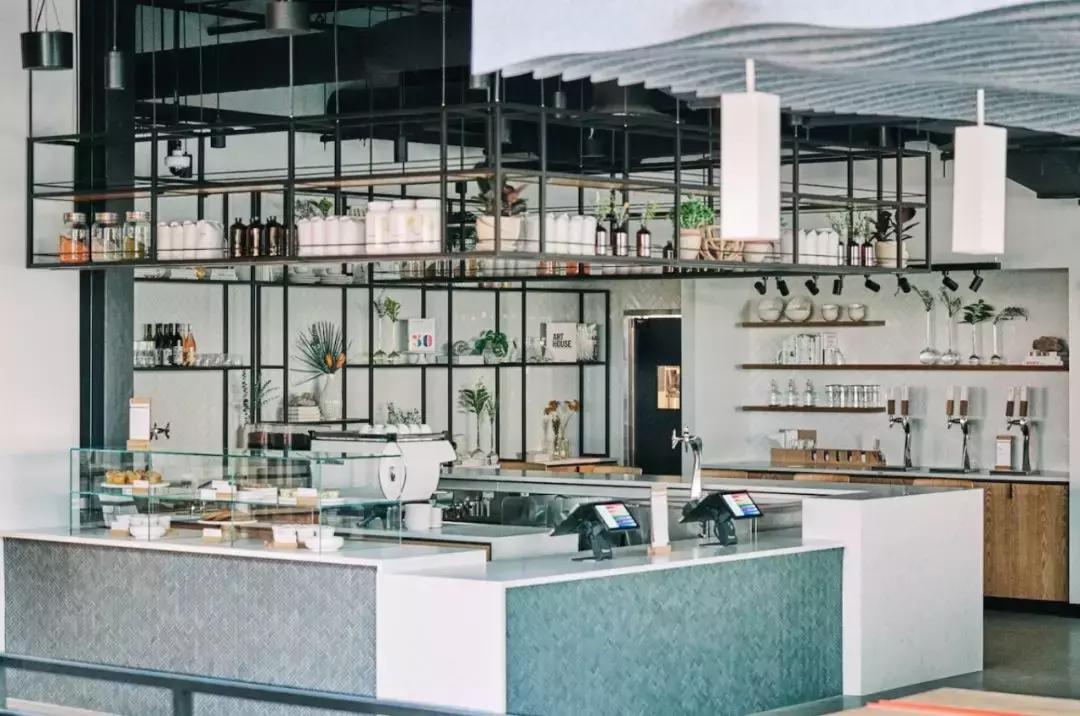 lululemon现在是第几大运动品牌,lululemon是快时尚品牌吗