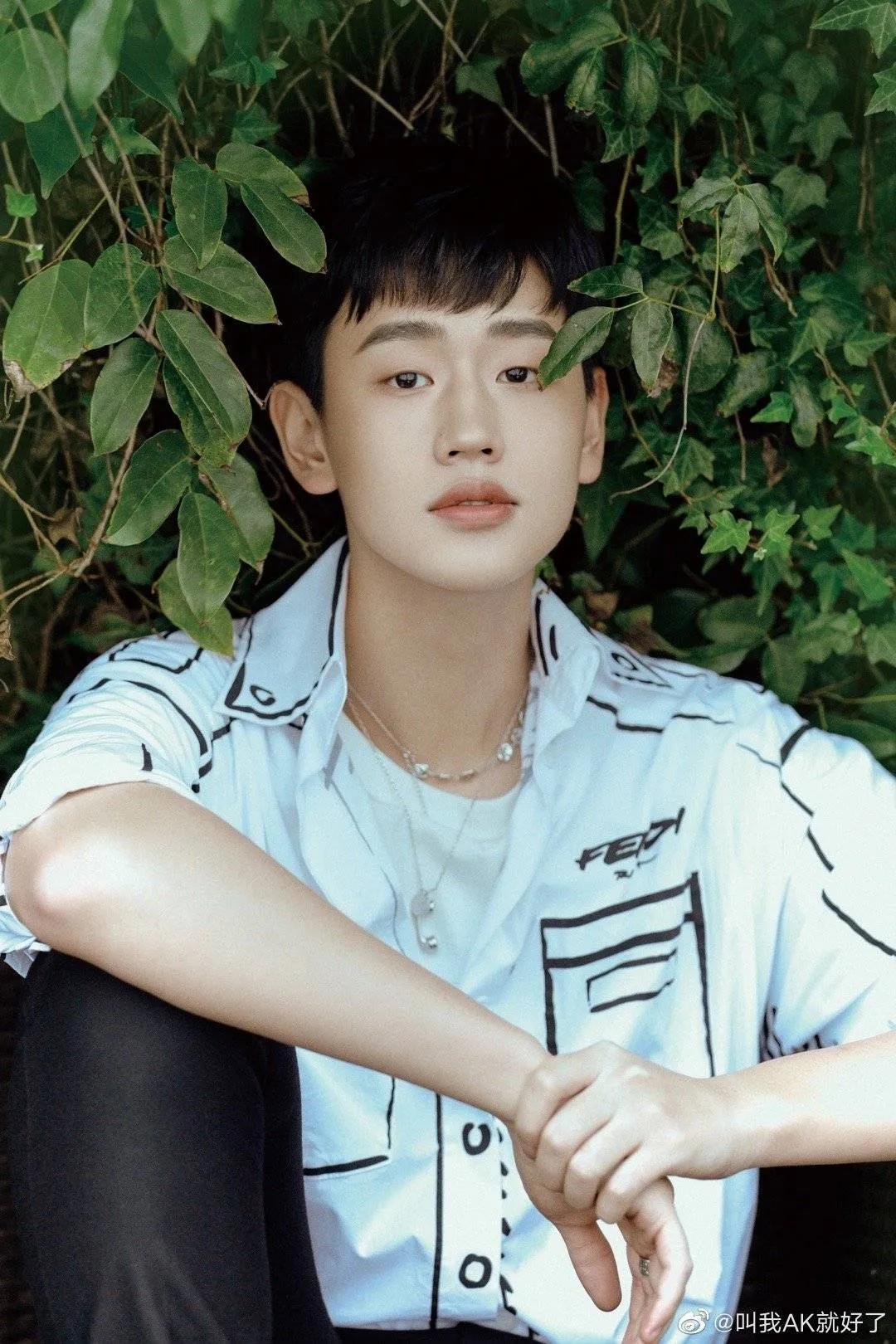 王一博肖战易烊千玺宋威龙,创四宋威龙王一博