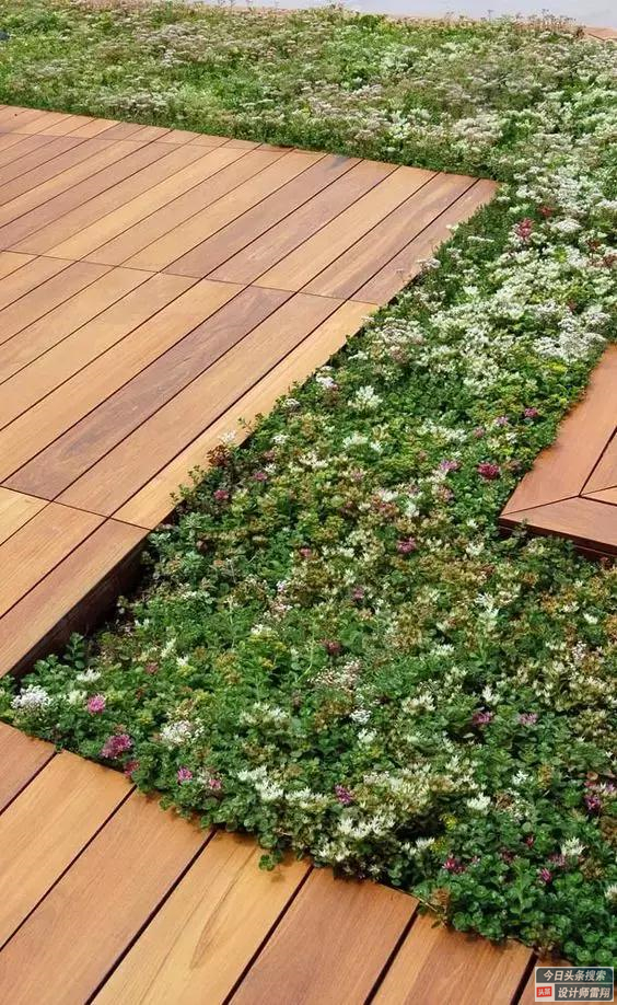屋顶花园那么好看，下雨了该咋办？别担心，庭院设计师告诉您