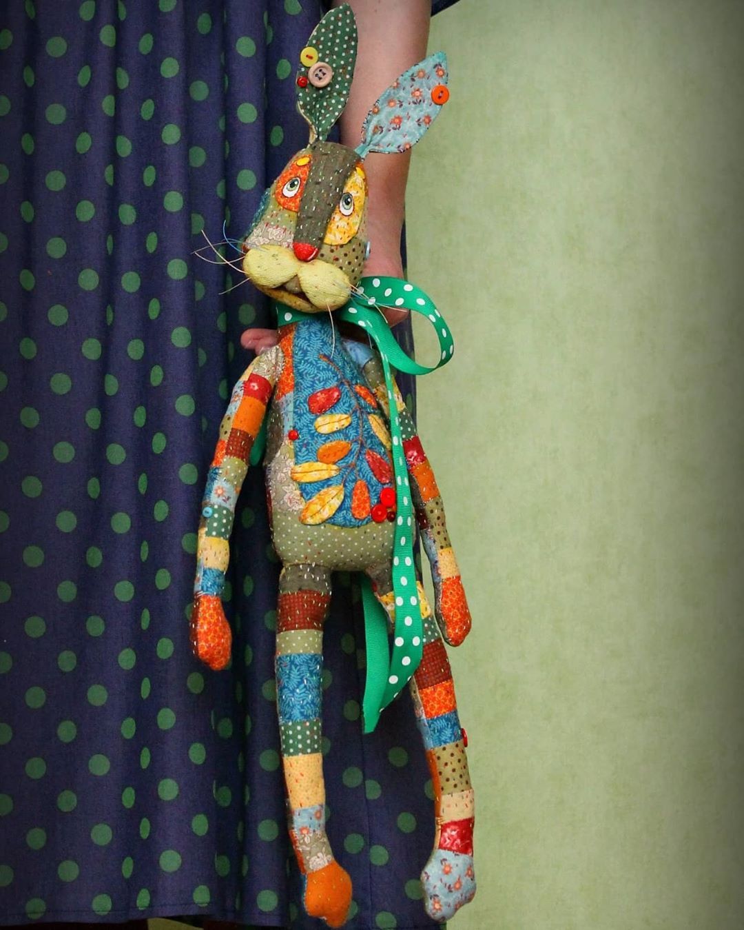 国外艺术家的布艺玩偶作品，非常有创意和想象力