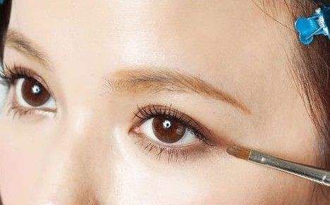 化妆师用的哑光眼线液,眼线膏不晕妆的七大技巧