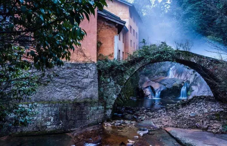 人死后去阴间的全过程，看醒了很多人