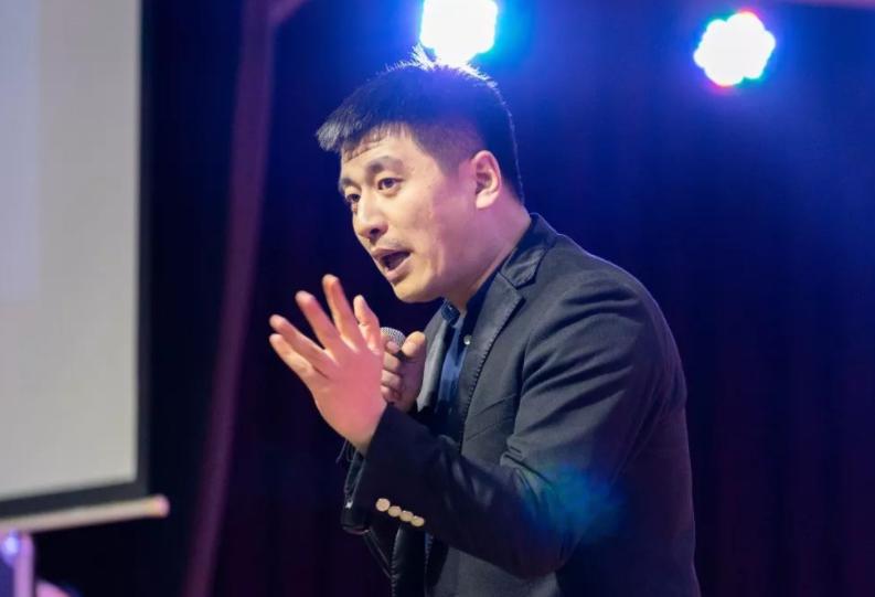 张雪峰为什么如此出名,张雪峰到底经历了什么