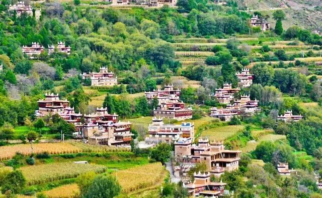 丹巴美人谷景区有啥好玩的,丹巴美人谷简介