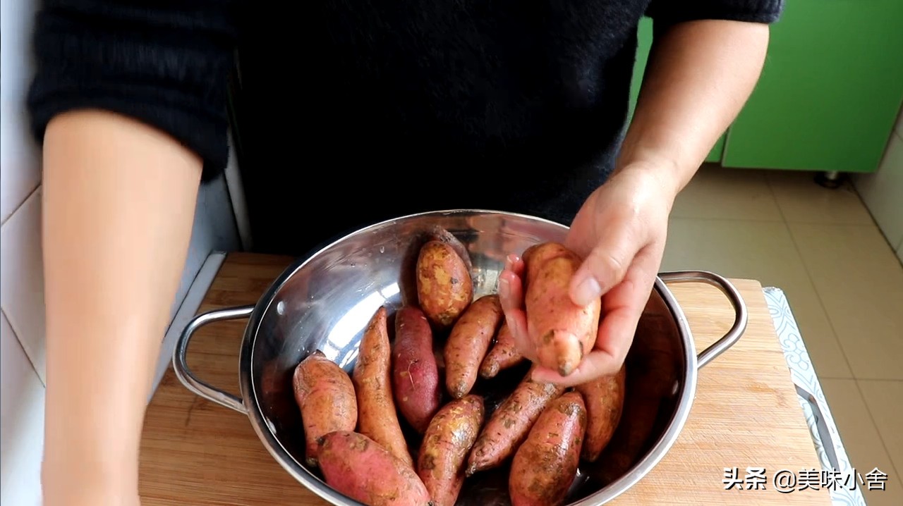 香甜酥脆的红薯丸子孩子超爱吃,家庭版红薯丸子没有糯米粉怎么做