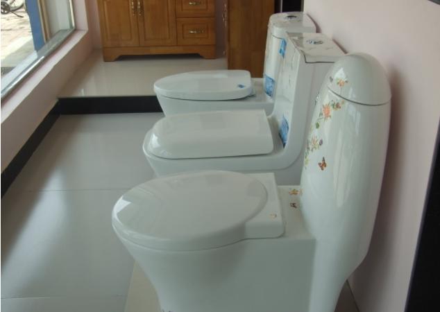 马桶要怎么选又好看又能冲得干净,马桶怎么选不踩坑又好用又便宜