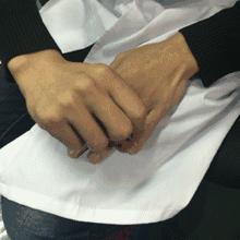 颈椎病按摩手指哪个部位,颈椎病致手指发麻按摩治疗