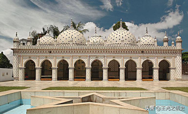 孟加拉为什么富人区旁边有贫民窟,孟加拉贫民区现状