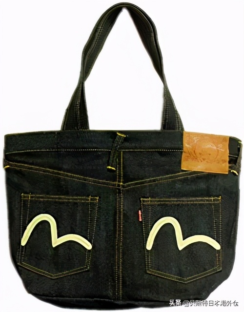 以排名格式介绍45款日本流行品牌的男士手提袋2020最新版本