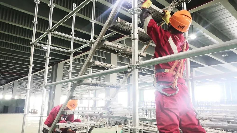 盘扣式落地外架和悬挑式外架搭设与拆除标准流程,速看